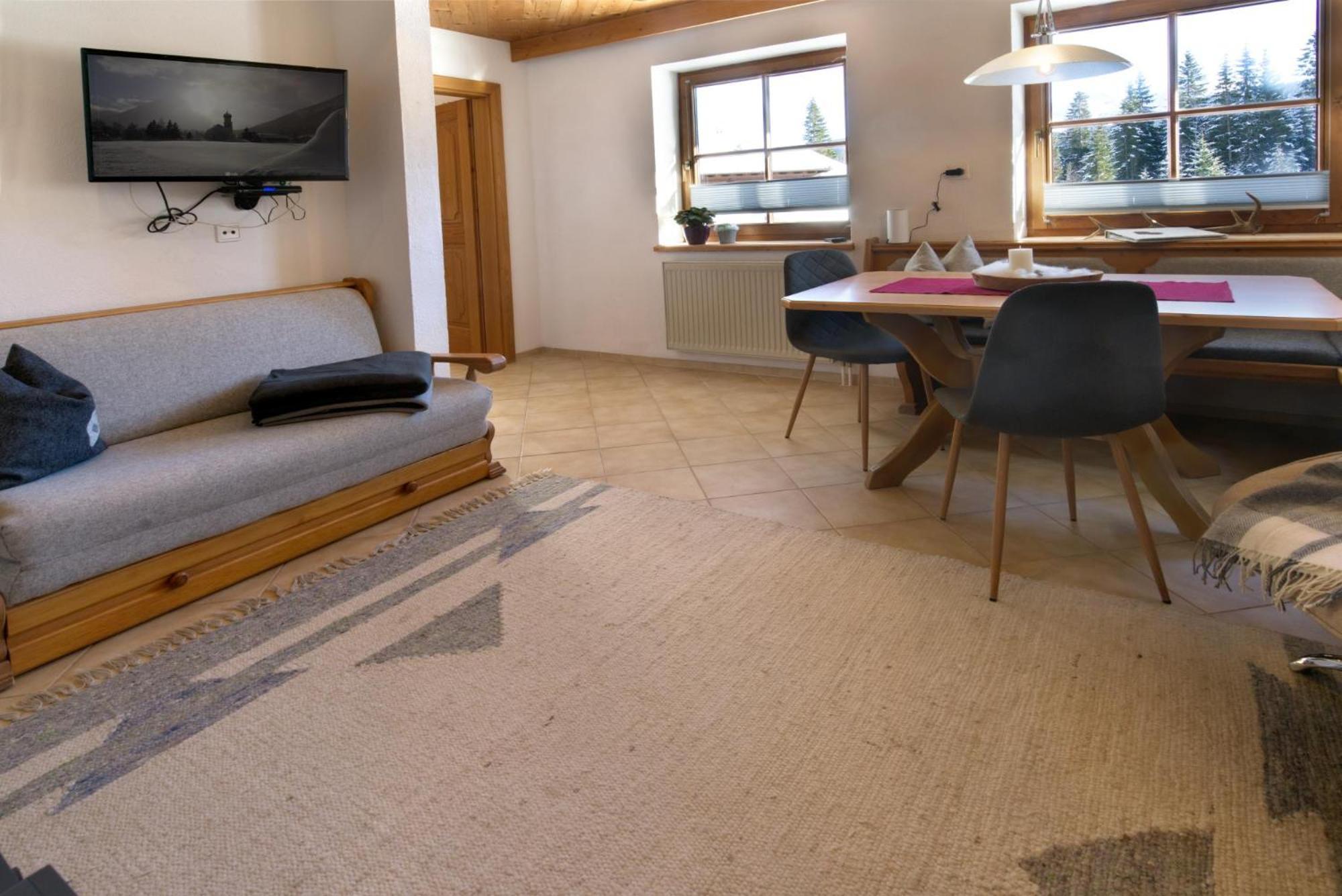 Ruadlhof Farm stay Leutasch